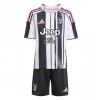Dječji Nogometni Dres Juventus Domaci 2025-26 Kratak Rukav (+ Kratke hlače) Dječji Nogometni Dres Juventus Domaci 2025-26 Kratak Rukav (+ Kratke hlače)